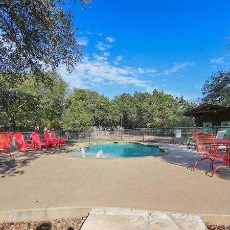 Wimberley Log Cabins Resort And Suites- Unit 7 Buitenkant foto